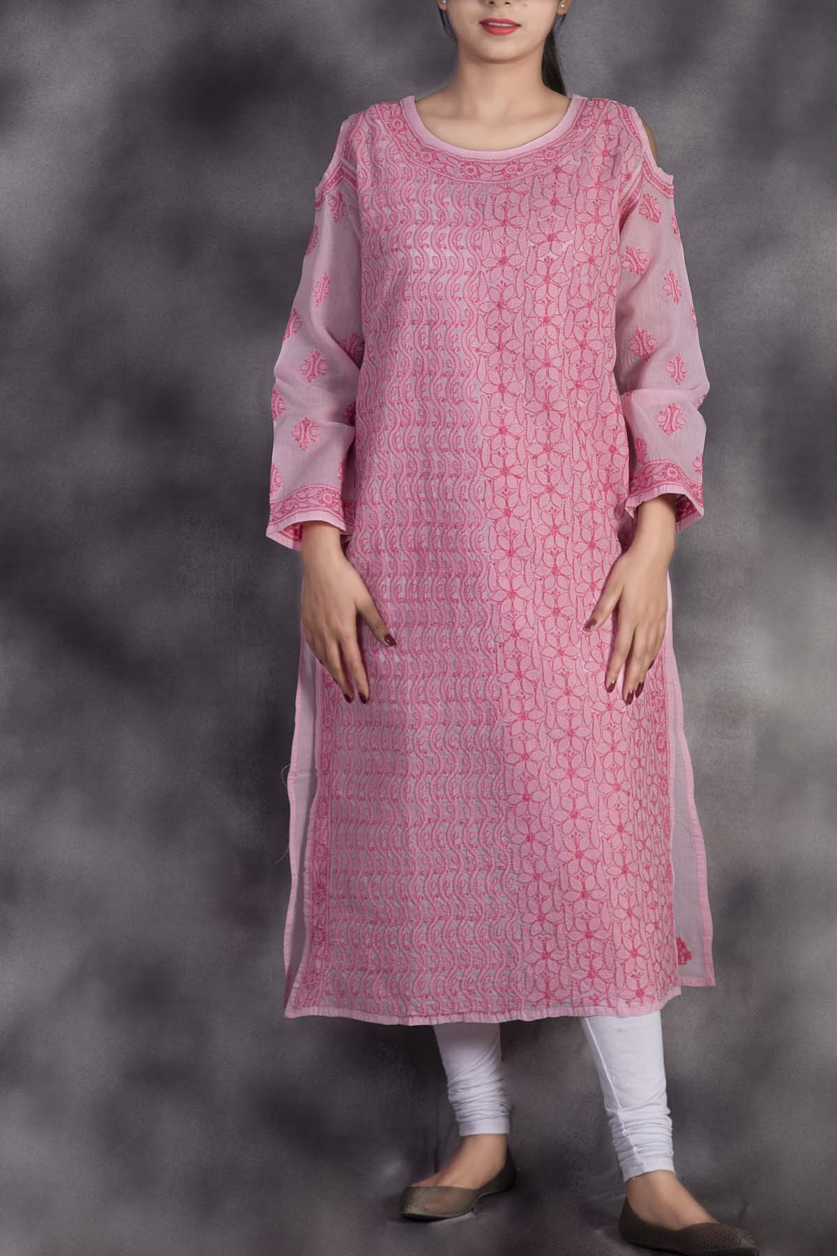 Cotton Casual Wear Chikankari Kurti, Wash Care: Handwash at best price in  Ludhiana
