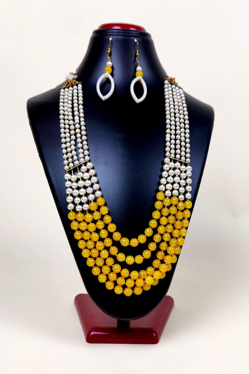 Yellow & White Color Beaded Layered Necklace With A Dangle Earings Mc252644