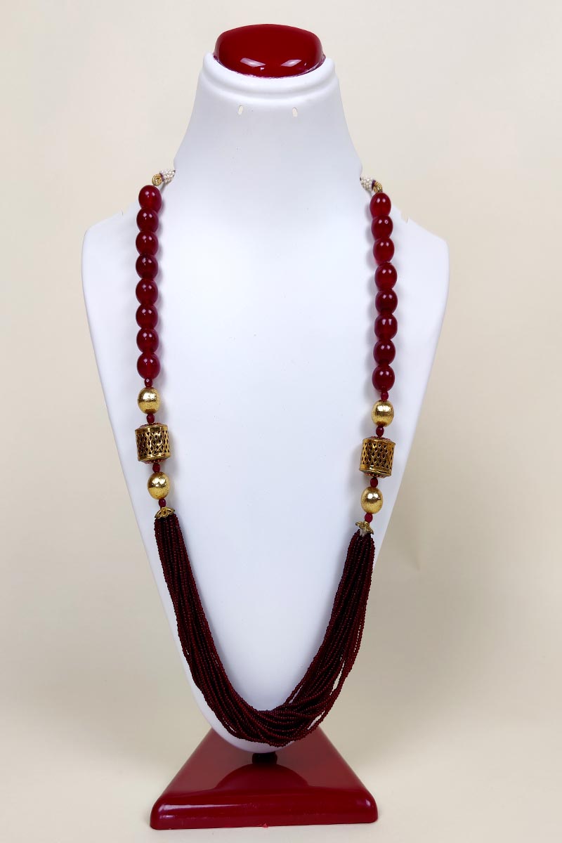 Maroon Color Neckpiece Pearl Work And Beaded Chains Mc252633