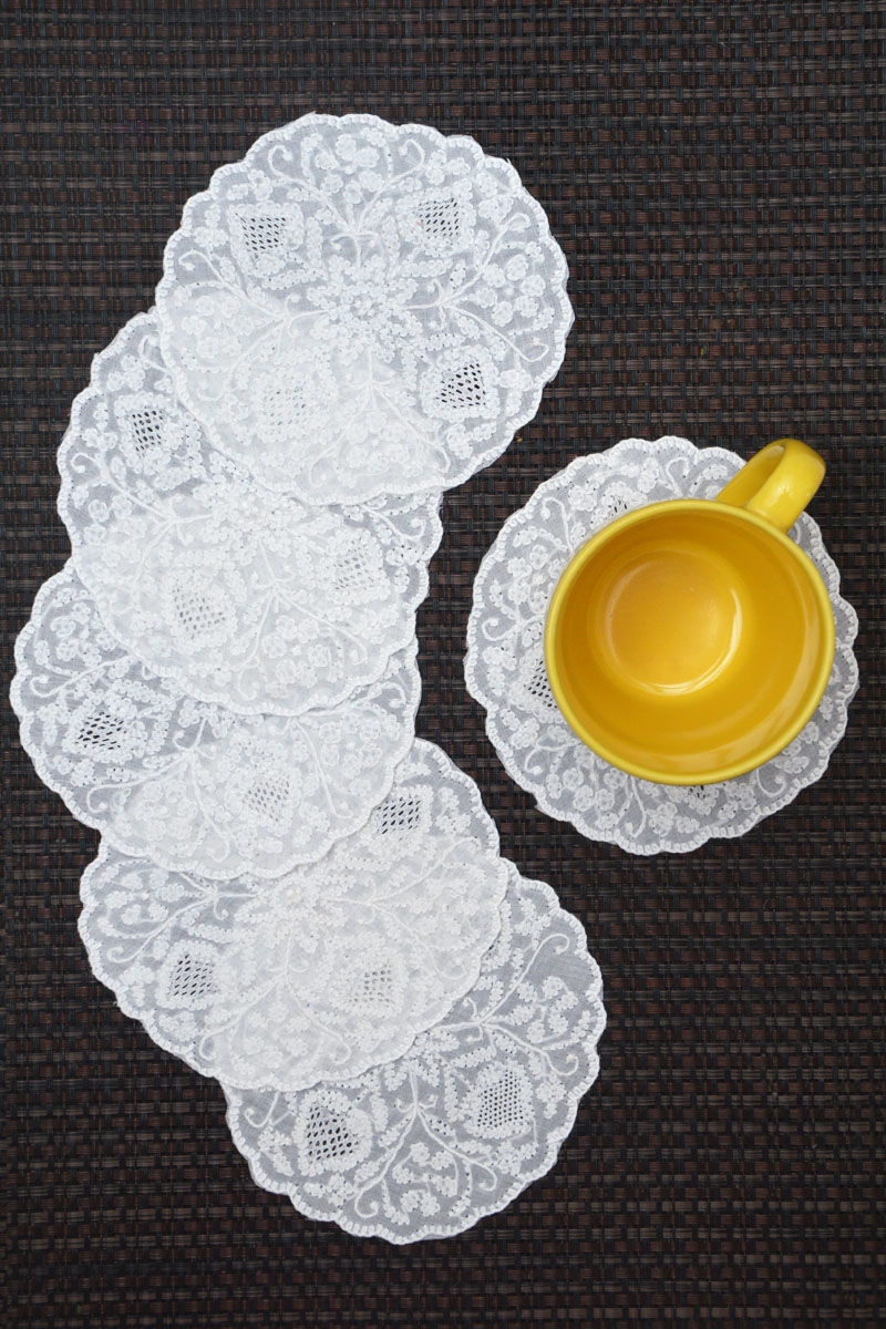 White Cotton Chikankari Table Coaster (6-pieces) - C0c304