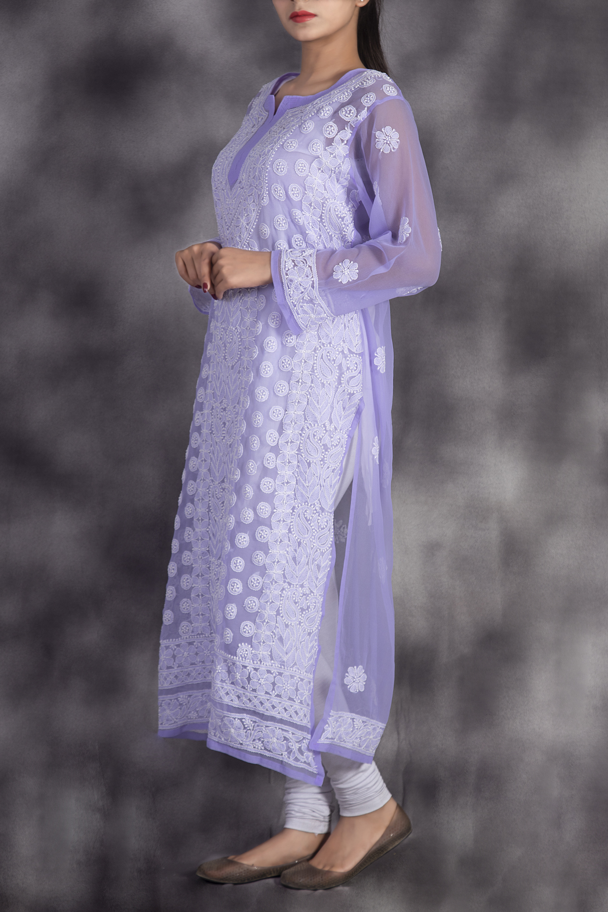 Tvis and Bliss. Hand Embroidered Lavender Cotton Lucknow Chikankari Short  kurti