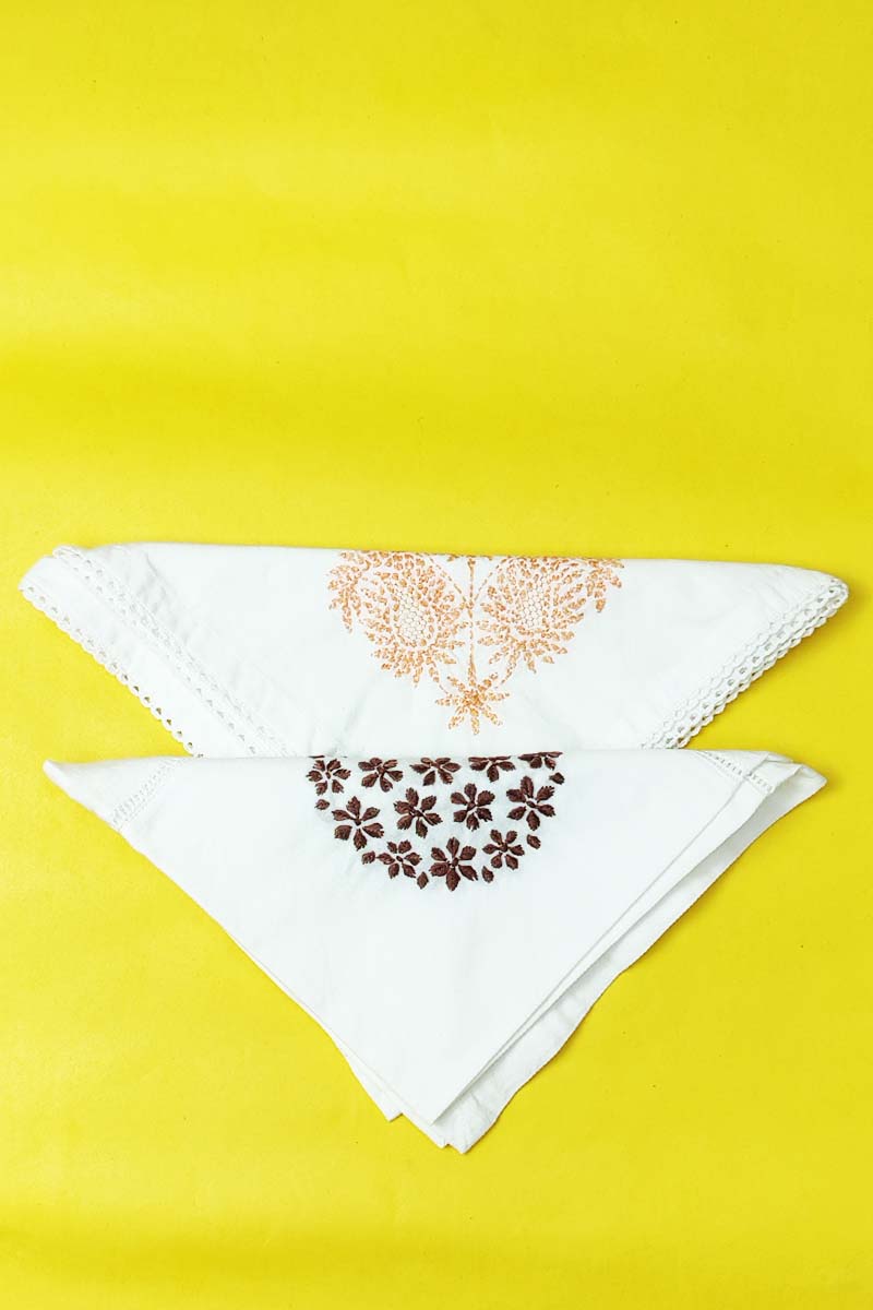 Set Of 2 Cotton Lucknowi Chikan Tea Napkin Mc251547